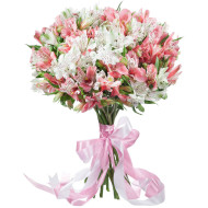 Букет из белой и розовой альстромерии
